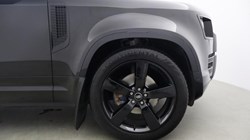 2024 (24) LAND ROVER DEFENDER 3.0 D250 X-Dynamic HSE 110 5dr Auto 5845083