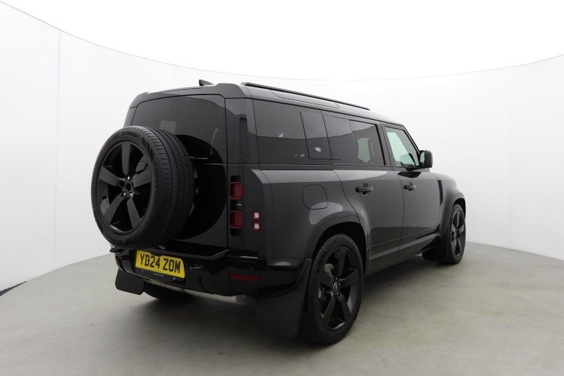 2024 (24) LAND ROVER DEFENDER 3.0 D250 X-Dynamic HSE 110 5dr Auto 5845124