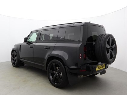 2024 (24) LAND ROVER DEFENDER 3.0 D250 X-Dynamic HSE 110 5dr Auto