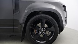 2024 (24) LAND ROVER DEFENDER 3.0 D250 X-Dynamic HSE 110 5dr Auto 5845081