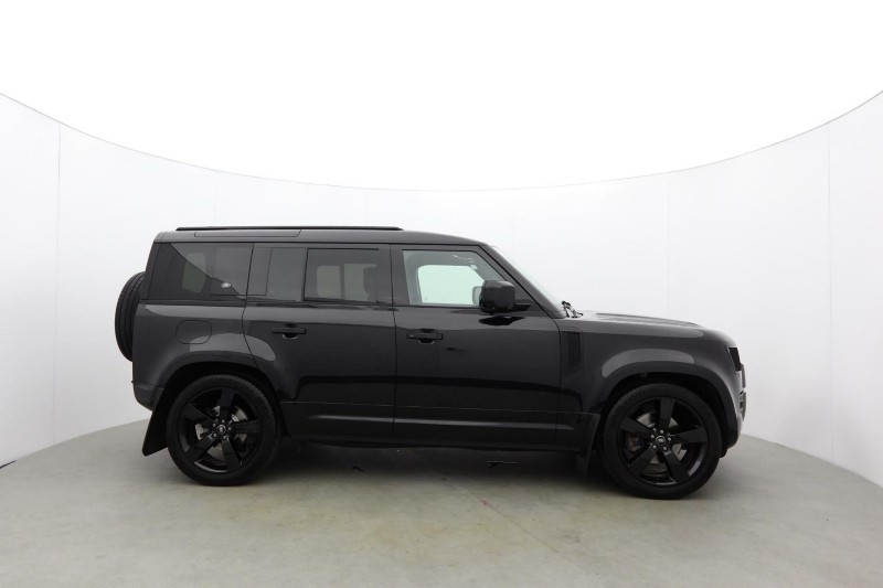 2024 (24) LAND ROVER DEFENDER 3.0 D250 X-Dynamic HSE 110 5dr Auto 5845127