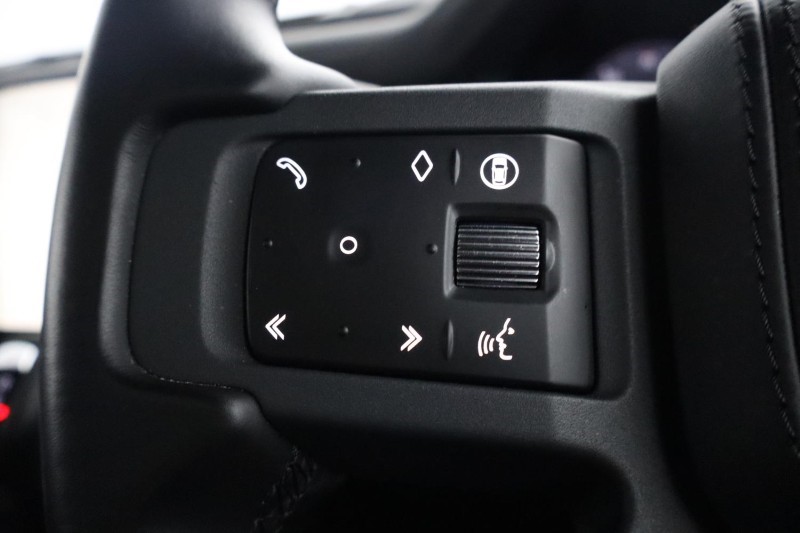 2024 (24) LAND ROVER DEFENDER 3.0 D250 X-Dynamic HSE 110 5dr Auto 5845099