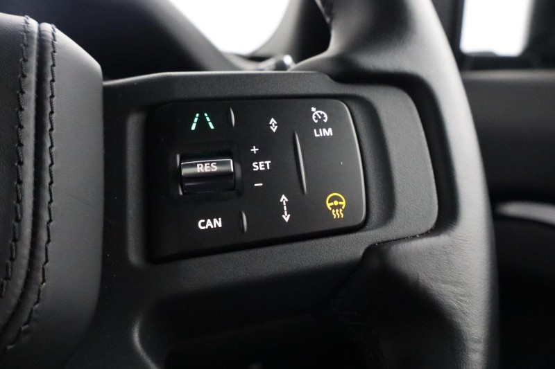 2024 (24) LAND ROVER DEFENDER 3.0 D250 X-Dynamic HSE 110 5dr Auto 5845098