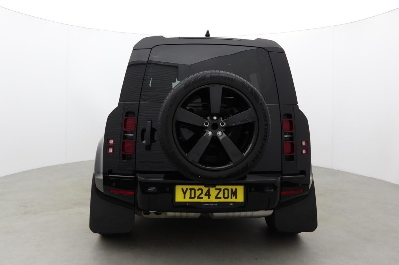 2024 (24) LAND ROVER DEFENDER 3.0 D250 X-Dynamic HSE 110 5dr Auto 5845123