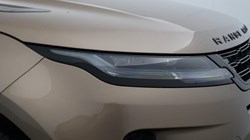 2024 (74) LAND ROVER RANGE ROVER EVOQUE 2.0 D200 Dynamic SE 5dr Auto 5847373