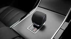 2024 (74) LAND ROVER RANGE ROVER EVOQUE 2.0 D200 Dynamic SE 5dr Auto 5847395