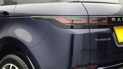 2022 (22) LAND ROVER RANGE ROVER EVOQUE 2.0 D200 R-Dynamic HSE 5dr Auto 5827163
