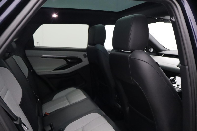 2022 (22) LAND ROVER RANGE ROVER EVOQUE 2.0 D200 R-Dynamic HSE 5dr Auto 5827179