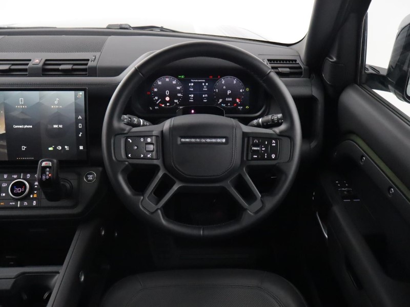 2026 (26) LAND ROVER DEFENDER 3.0 D250 X-Dynamic HSE 90 3dr Auto 5818659
