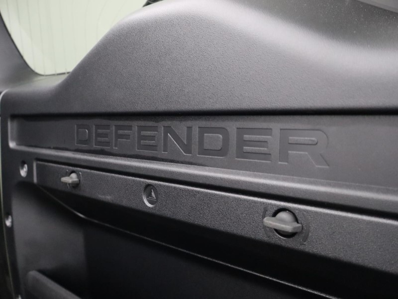 2026 (26) LAND ROVER DEFENDER 3.0 D250 X-Dynamic HSE 90 3dr Auto 5818638