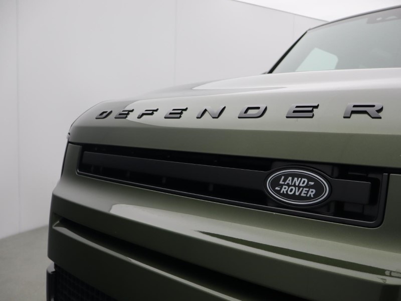2026 (26) LAND ROVER DEFENDER 3.0 D250 X-Dynamic HSE 90 3dr Auto 5818693