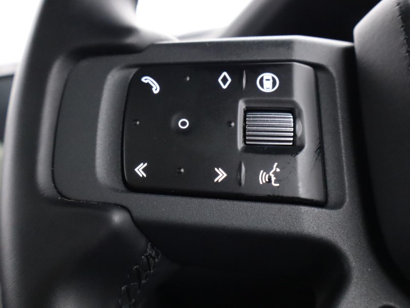 2026 (26) LAND ROVER DEFENDER 3.0 D250 X-Dynamic HSE 90 3dr Auto 5818663
