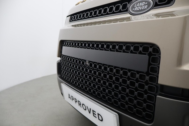 2026 (26) LAND ROVER DEFENDER 4.4 P635 Octa 110 5dr Auto 5818167