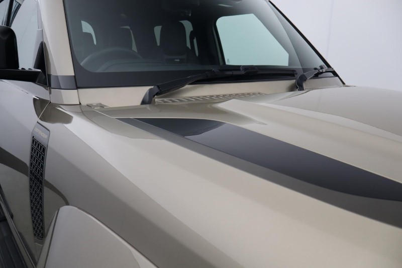 2026 (26) LAND ROVER DEFENDER 4.4 P635 Octa 110 5dr Auto 5818168