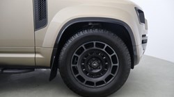 2026 (26) LAND ROVER DEFENDER 4.4 P635 Octa 110 5dr Auto 5818160