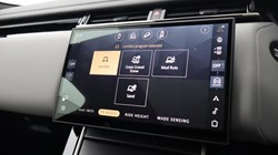 2026 (26) LAND ROVER RANGE ROVER VELAR 2.0 D200 MHEV Dynamic SE 5dr Auto 5821856