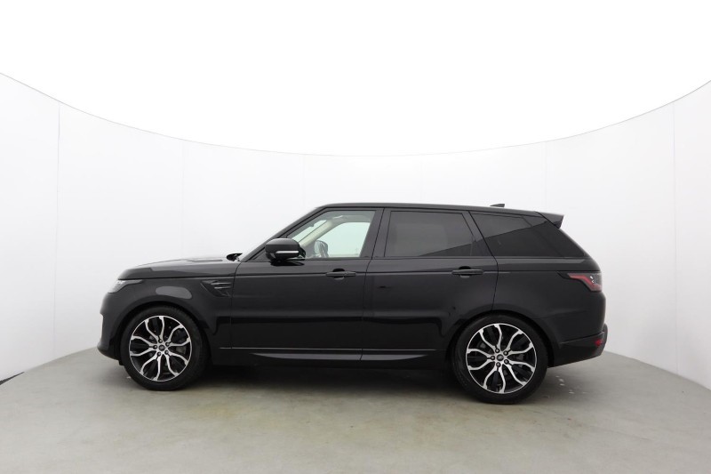 2022 (22) LAND ROVER DISCOVERY 3.0 D300 R-Dynamic HSE 5dr Auto 5857340