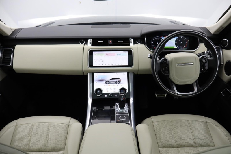 2022 (22) LAND ROVER DISCOVERY 3.0 D300 R-Dynamic HSE 5dr Auto 5857369