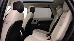 2022 (22) LAND ROVER DISCOVERY 3.0 D300 R-Dynamic HSE 5dr Auto 5857352