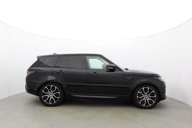 2022 (22) LAND ROVER DISCOVERY 3.0 D300 R-Dynamic HSE 5dr Auto 5857339