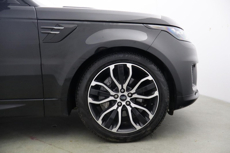 2022 (22) LAND ROVER DISCOVERY 3.0 D300 R-Dynamic HSE 5dr Auto 5857364