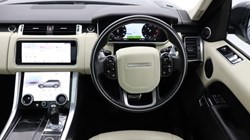 2022 (22) LAND ROVER DISCOVERY 3.0 D300 R-Dynamic HSE 5dr Auto 5857375
