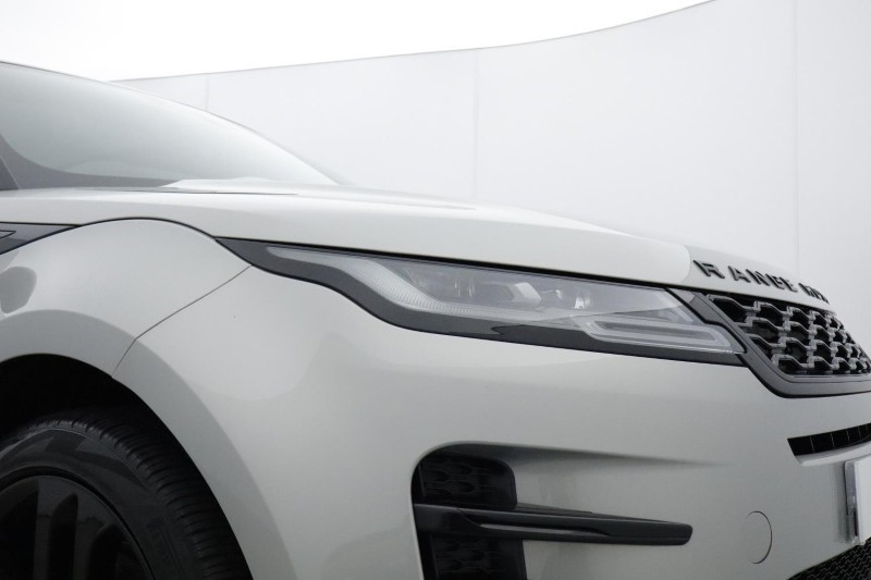 2021 (21) LAND ROVER RANGE ROVER EVOQUE 2.0 D200 R-Dynamic HSE 5dr Auto 5837516