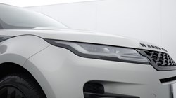 2021 (21) LAND ROVER RANGE ROVER EVOQUE 2.0 D200 R-Dynamic HSE 5dr Auto 5837516