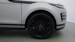 2021 (21) LAND ROVER RANGE ROVER EVOQUE 2.0 D200 R-Dynamic HSE 5dr Auto 5837514
