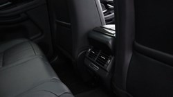 2021 (21) LAND ROVER RANGE ROVER EVOQUE 2.0 D200 R-Dynamic HSE 5dr Auto 5837522