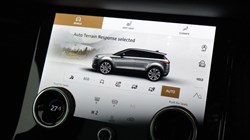 2021 (21) LAND ROVER RANGE ROVER EVOQUE 2.0 D200 R-Dynamic HSE 5dr Auto 5837539