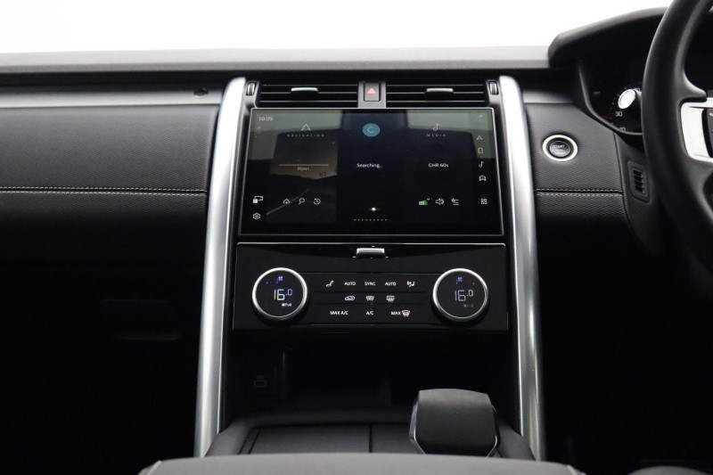 2023 (73) LAND ROVER DISCOVERY 3.0 D300 Dynamic HSE 5dr Auto 5852286