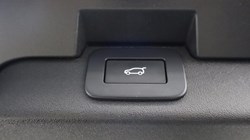 2023 (73) LAND ROVER DISCOVERY 3.0 D300 Dynamic HSE 5dr Auto 5852266