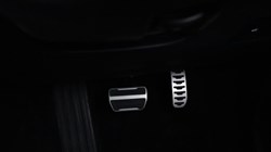 2022 (22) LAND ROVER RANGE ROVER EVOQUE 2.0 D200 Evoque Edition 5dr Auto 5836821