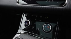 2022 (22) LAND ROVER RANGE ROVER EVOQUE 2.0 D200 Evoque Edition 5dr Auto 5836810