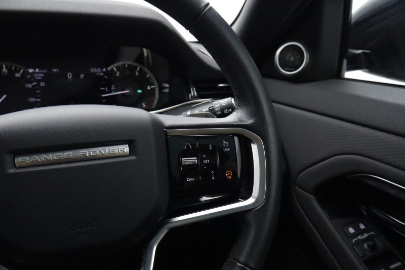 2022 (22) LAND ROVER RANGE ROVER EVOQUE 2.0 D200 Evoque Edition 5dr Auto 5836793