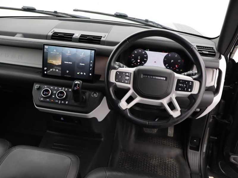 2024 (74) LAND ROVER COMMERCIAL DEFENDER 3.0 D250 Hard Top X-Dynamic HSE Auto [3 Seat] 5832285