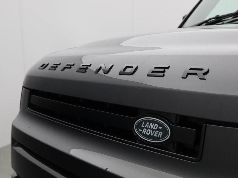 2024 (74) LAND ROVER COMMERCIAL DEFENDER 3.0 D250 Hard Top X-Dynamic HSE Auto [3 Seat] 5832270