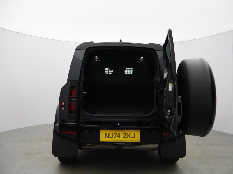 2024 (74) LAND ROVER COMMERCIAL DEFENDER 3.0 D250 Hard Top X-Dynamic HSE Auto [3 Seat] 5832309