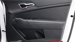 2025 (25) KIA SPORTAGE 1.6T GDi 157 48V ISG 3 5dr DCT 4878948