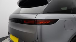 2024 (24) LAND ROVER RANGE ROVER SPORT 3.0 D300 Dynamic SE 5dr Auto 5838822