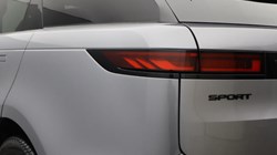 2024 (24) LAND ROVER RANGE ROVER SPORT 3.0 D300 Dynamic SE 5dr Auto 5838824