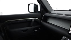 2024 (74) LAND ROVER DEFENDER 3.0 D350 X-Dynamic SE 110 5dr Auto 5850663