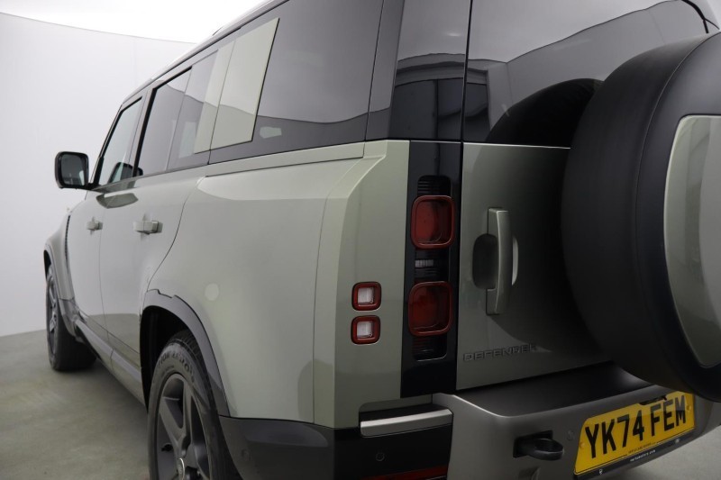 2024 (74) LAND ROVER DEFENDER 3.0 D350 X-Dynamic SE 110 5dr Auto 5850608