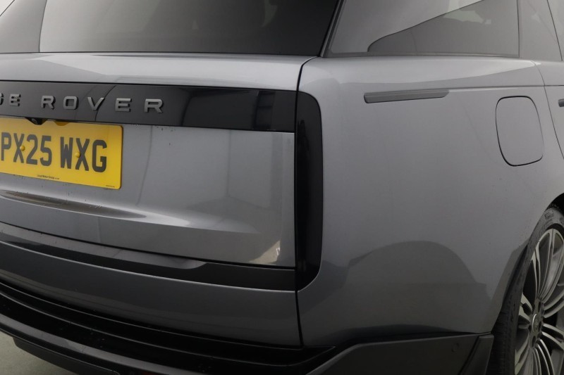 2025 (25) LAND ROVER RANGE ROVER 3.0 D350 Autobiography 4dr Auto 5859794