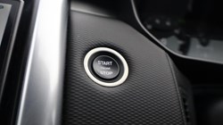 2023 (73) LAND ROVER DISCOVERY 3.0 D300 Dynamic SE 5dr Auto 5855700