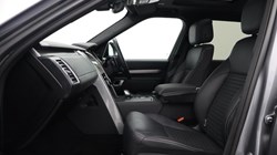 2023 (73) LAND ROVER DISCOVERY 3.0 D300 Dynamic SE 5dr Auto 5855656