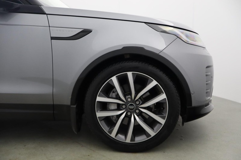2023 (73) LAND ROVER DISCOVERY 3.0 D300 Dynamic SE 5dr Auto 5855666