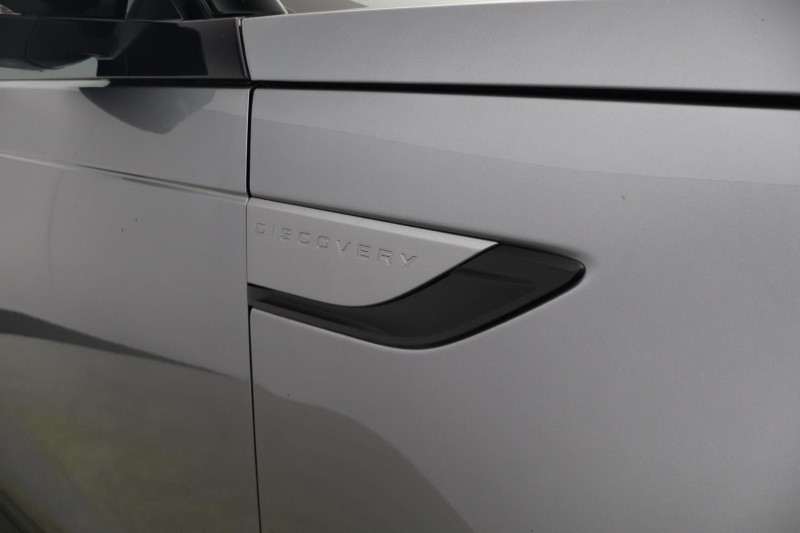 2023 (73) LAND ROVER DISCOVERY 3.0 D300 Dynamic SE 5dr Auto 5855665