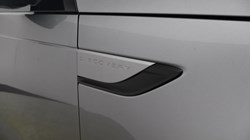2023 (73) LAND ROVER DISCOVERY 3.0 D300 Dynamic SE 5dr Auto 5855665